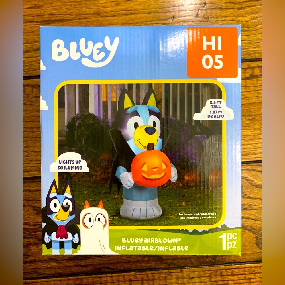 NWT GEMMY Bluey Halloween blow-up inflatable